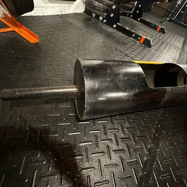 12” Strongman PItbull Log