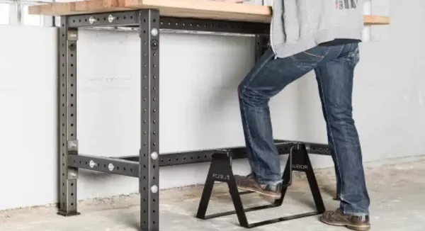 Rogue Fidget Stand