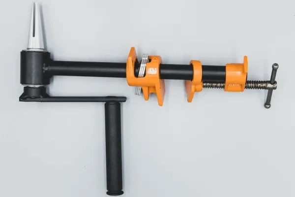 CLAMP ON KNEE WRAP ROLLER