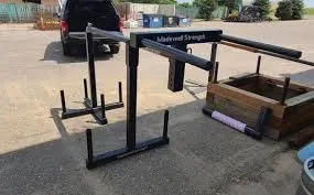 Madewell strength Conan’s Wheel / Viking Press